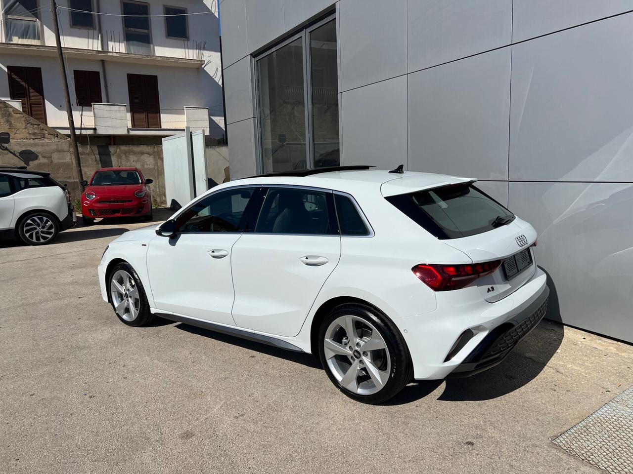 Audi A3 SPB 35 Sline possibilità noleggio no scoring