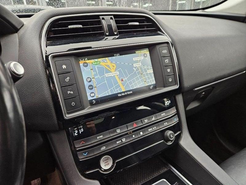 Jaguar F-Pace 2.0 D 180 CV AWD aut.