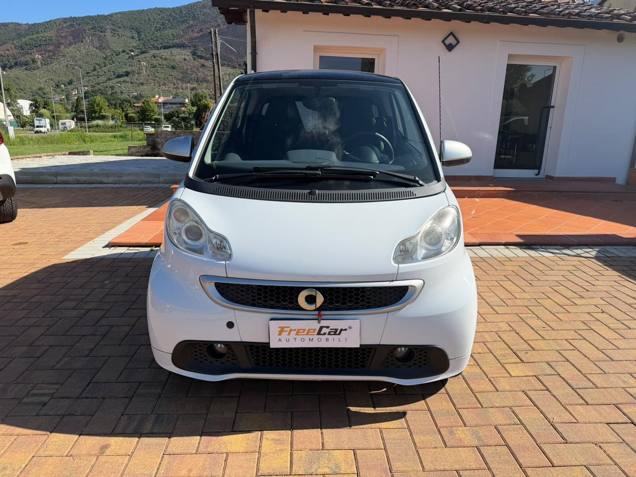 Smart ForTwo 1000 52 kW MHD coupé passion