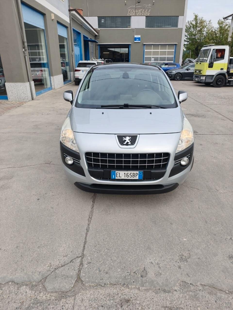 Peugeot 3008 1.6 HDi 112CV Premium