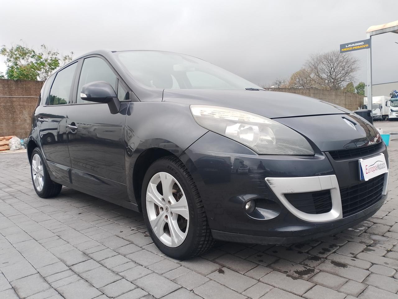 Renault Scenic Scénic X-Mod 1.9 dCi 130CV Luxe