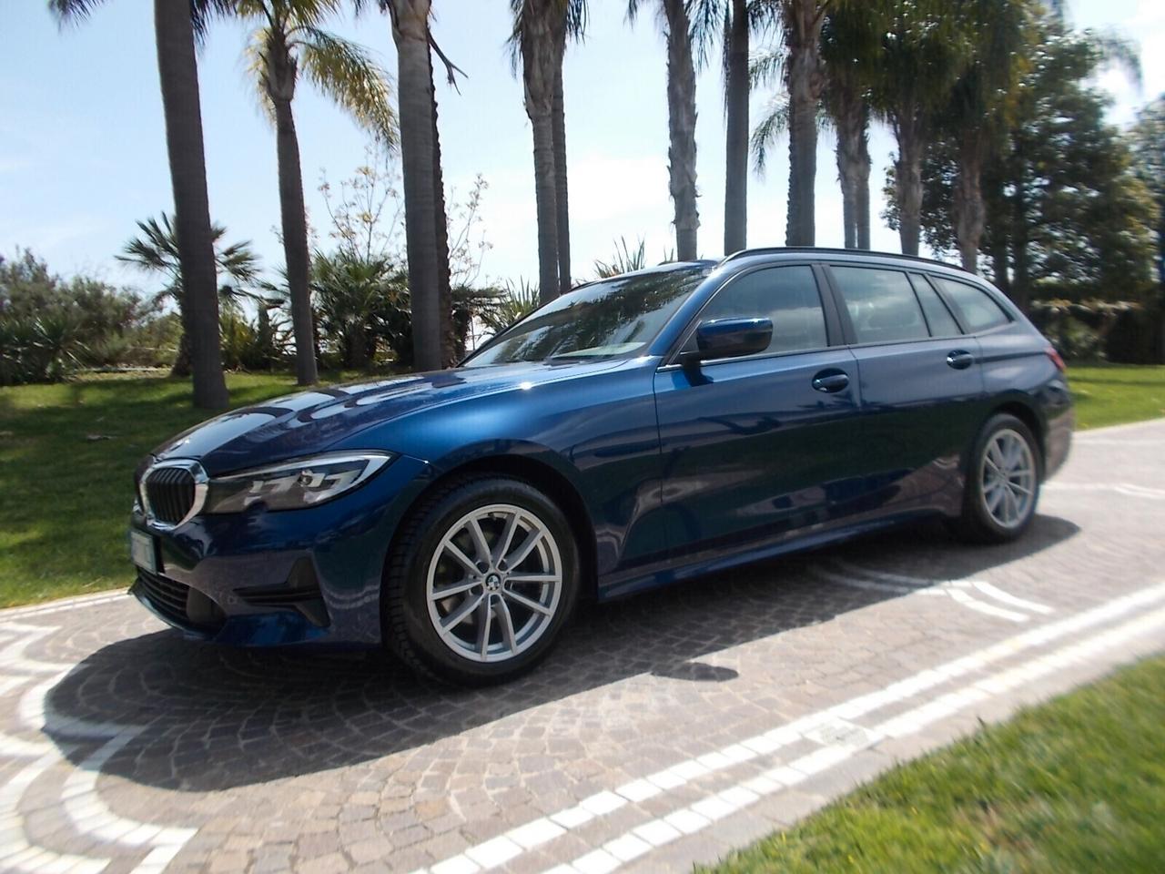 Bmw 318d Touring 150cv Aut. *FULL OPT.* da VETRINA