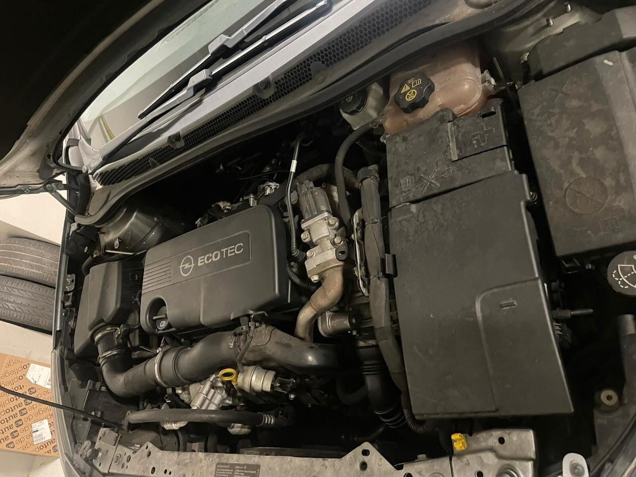 Opel Astra 1.7 CDTI 110CV 5 porte Cosmo