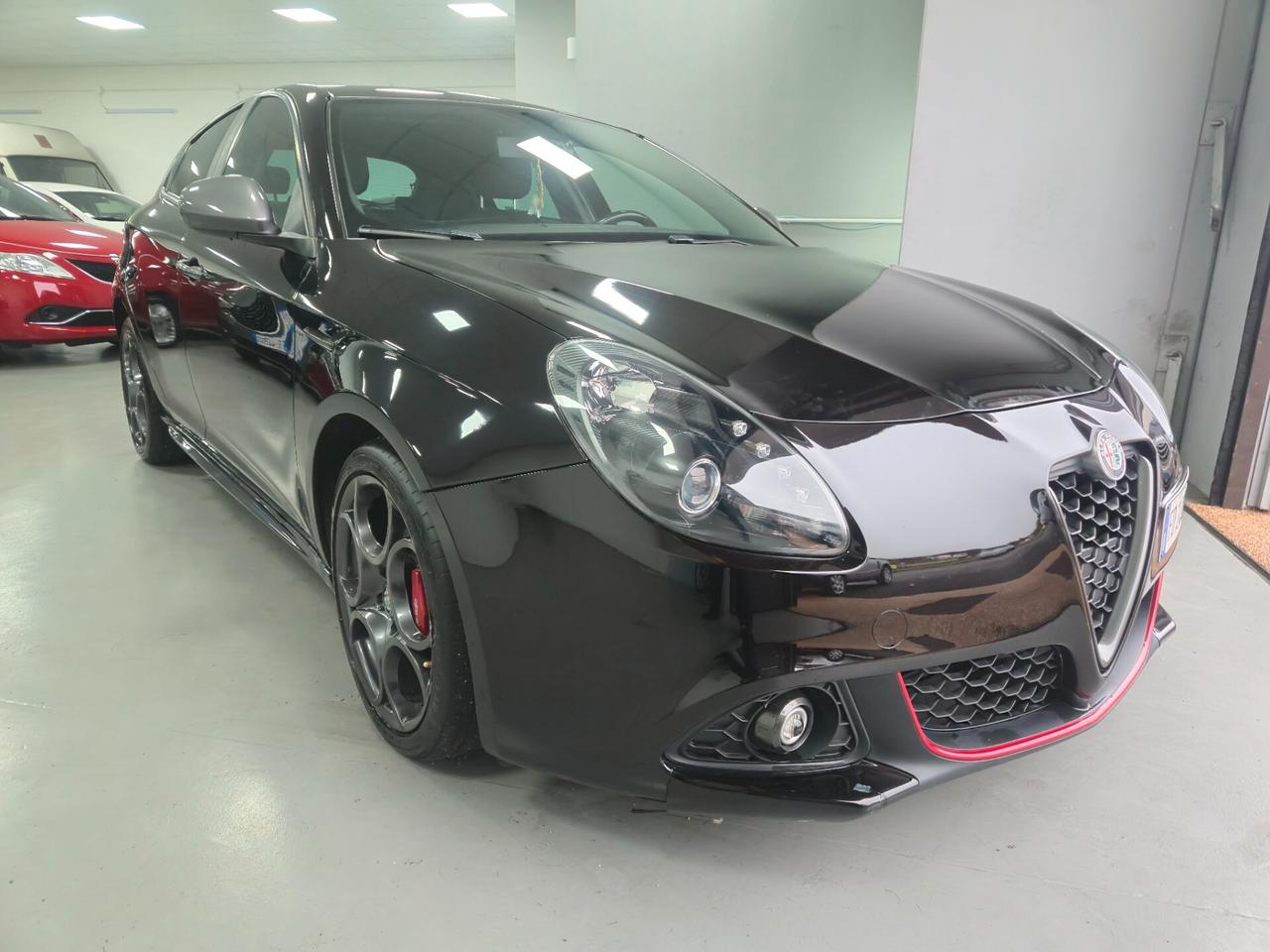 Alfa Romeo Giulietta 1.6 JTDm-2 120 CV Distinctive