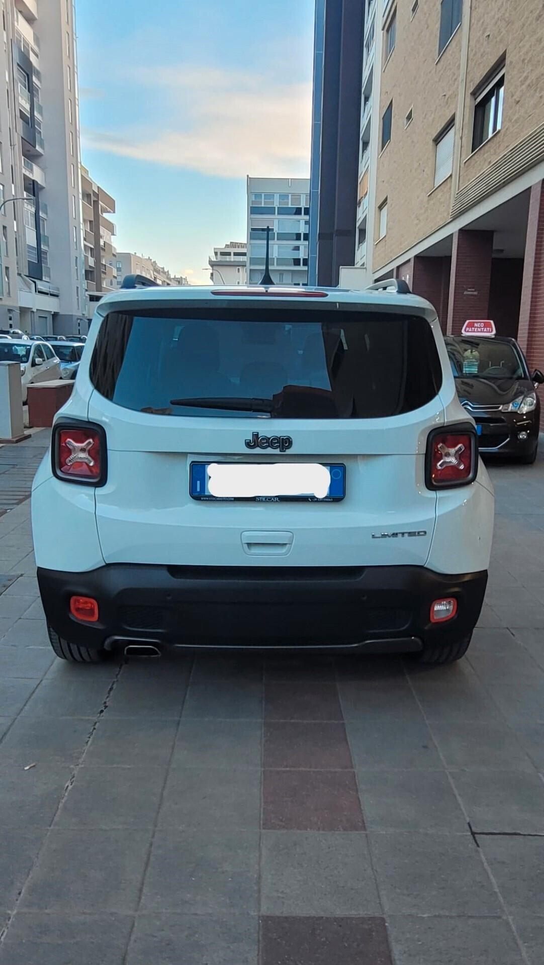 Jeep Renegade IVA DEDUCIBILE