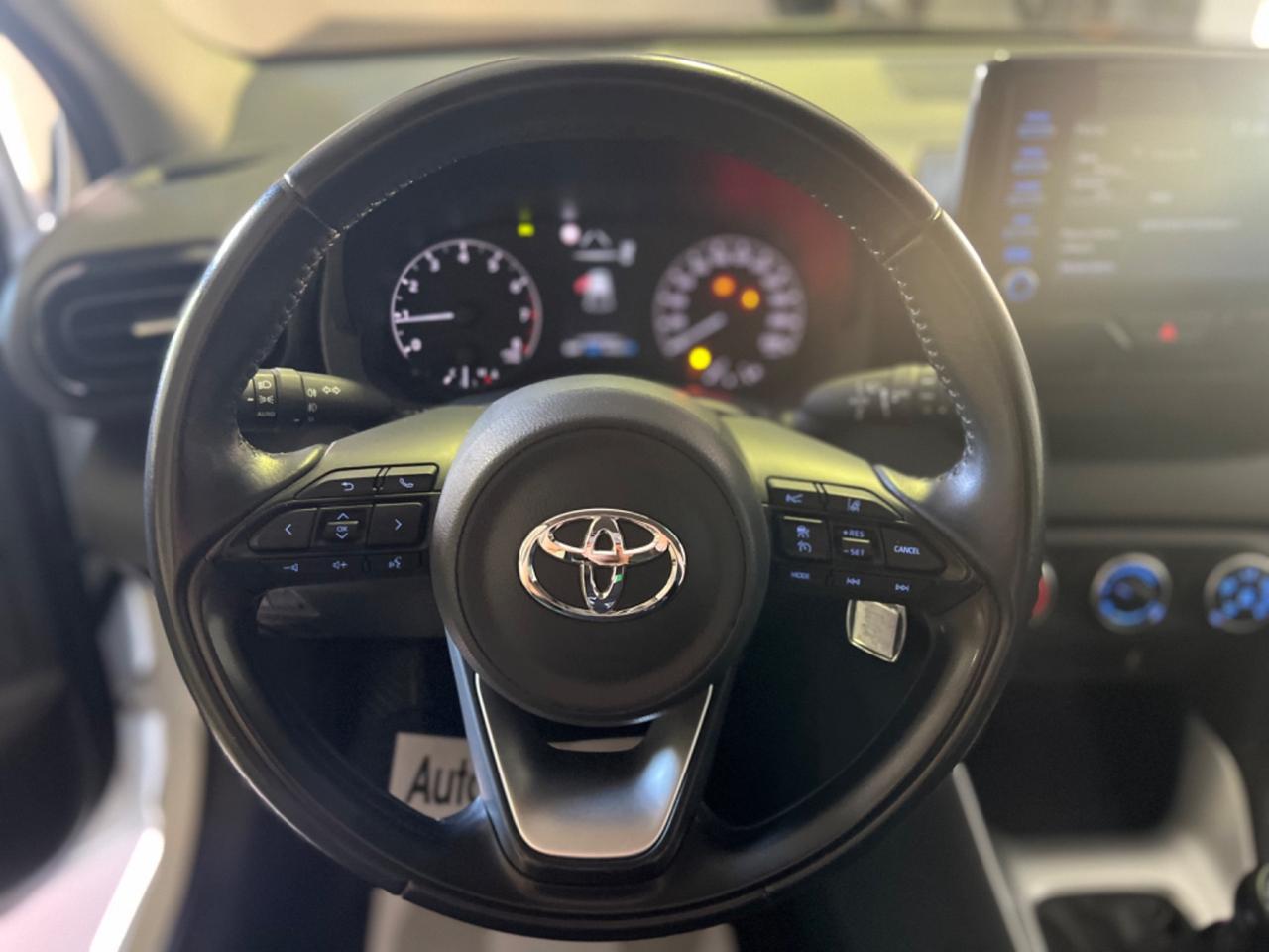 Toyota Yaris 1.0 5 porte Active 2023