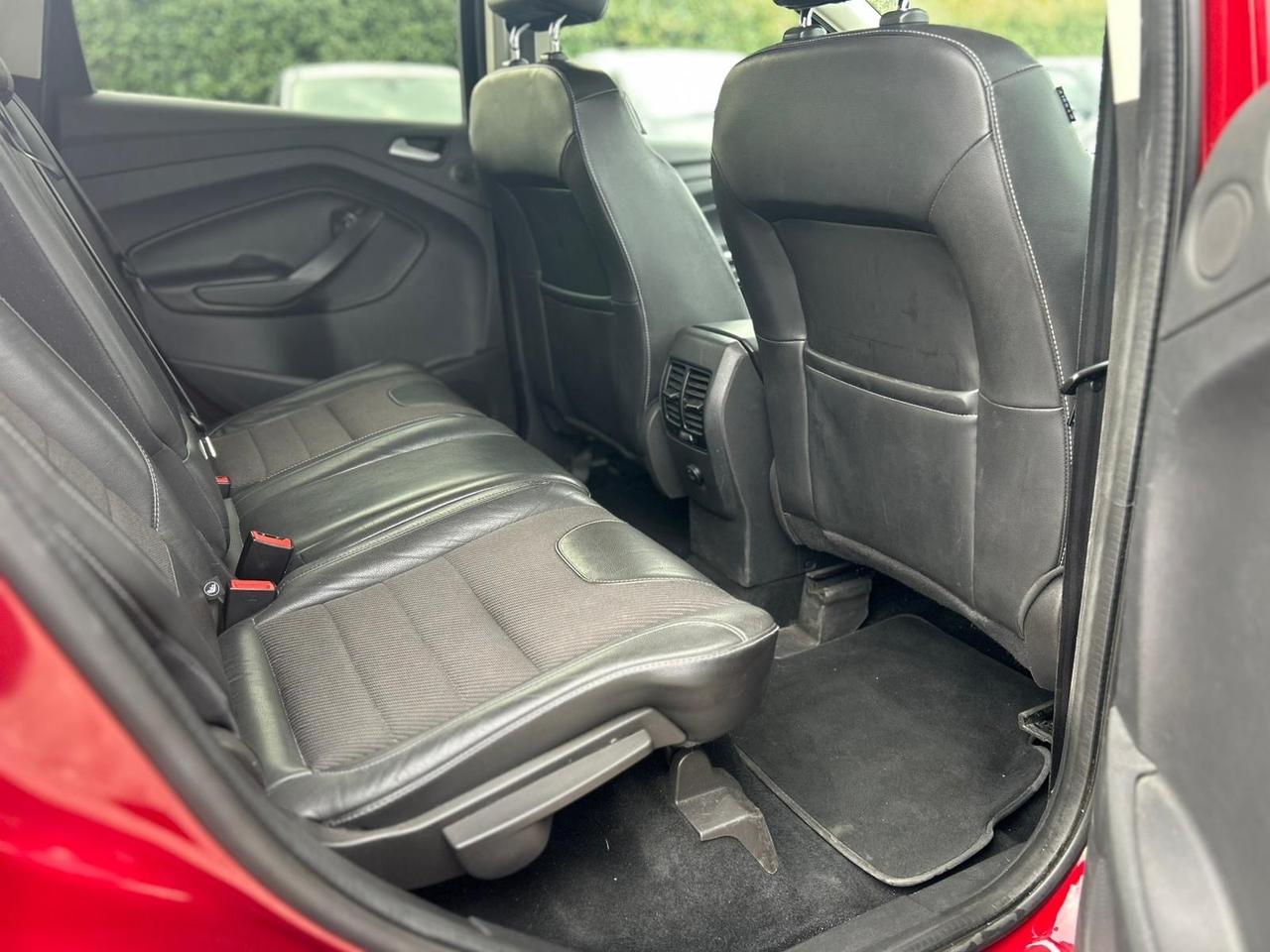 Ford Kuga 2.0 TDCI 120 CV S&S 2WD Titanium