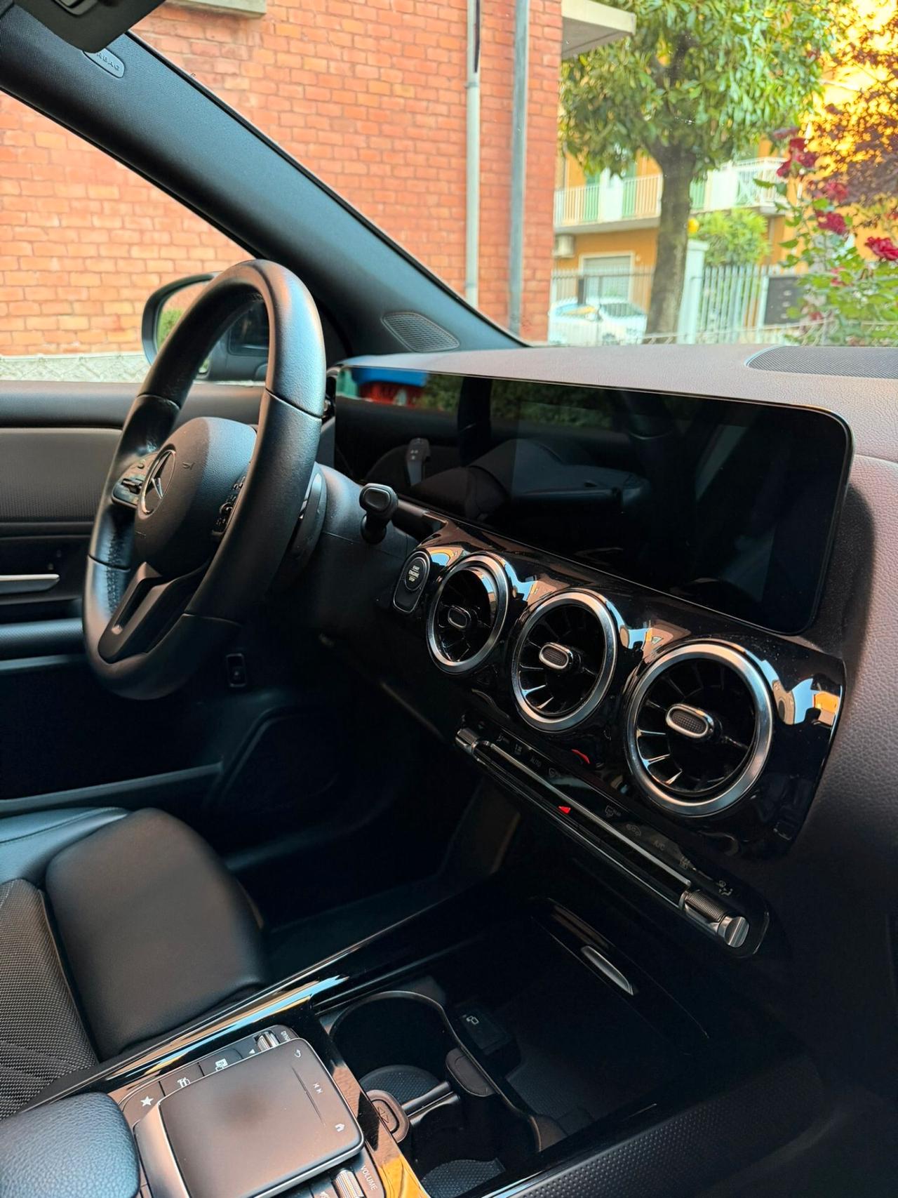 Mercedes-benz GLA 250 e hybrid EQ Premium