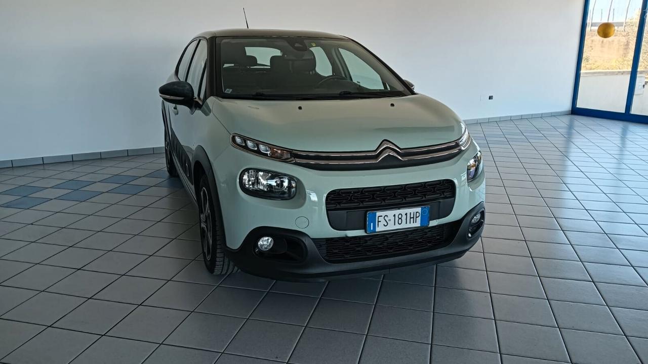 Citroen C3 PureTech 82 Shine Airbump