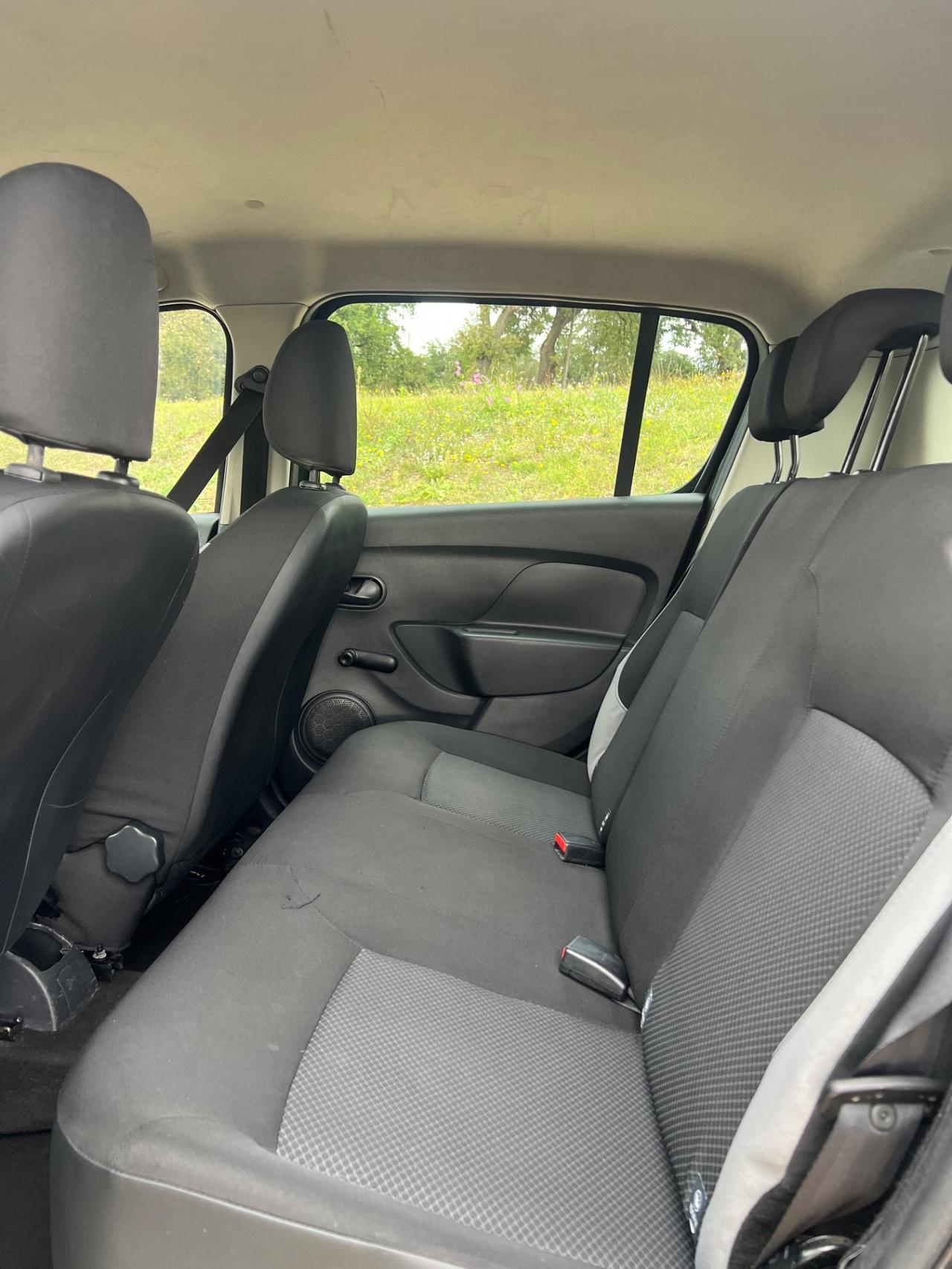Dacia Sandero 1.2 GPL REVISIONATO PERMUTE RATE GARANZIA