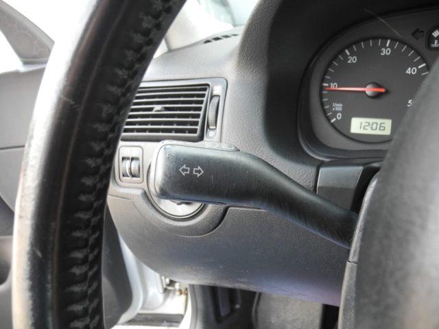 VOLKSWAGEN Golf 1.9 TDI 101cv 5p. - Ok NEOPATEN. - UNICO PROPRIET.