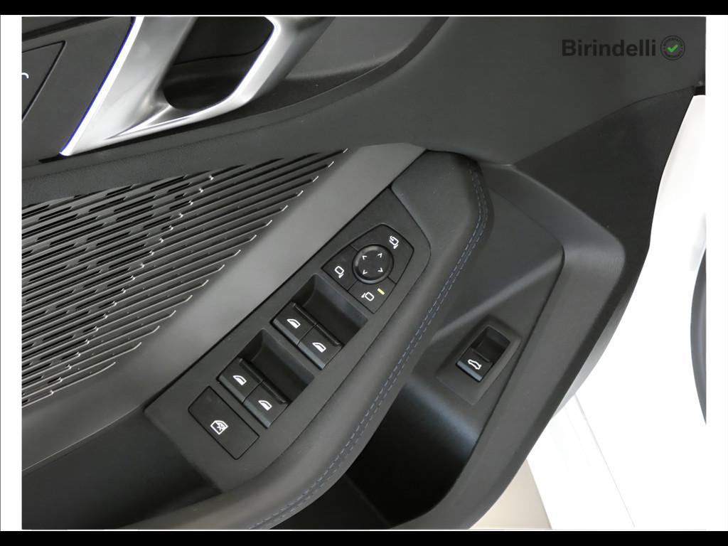 BMW Serie 1 (F70) - 118d MSport