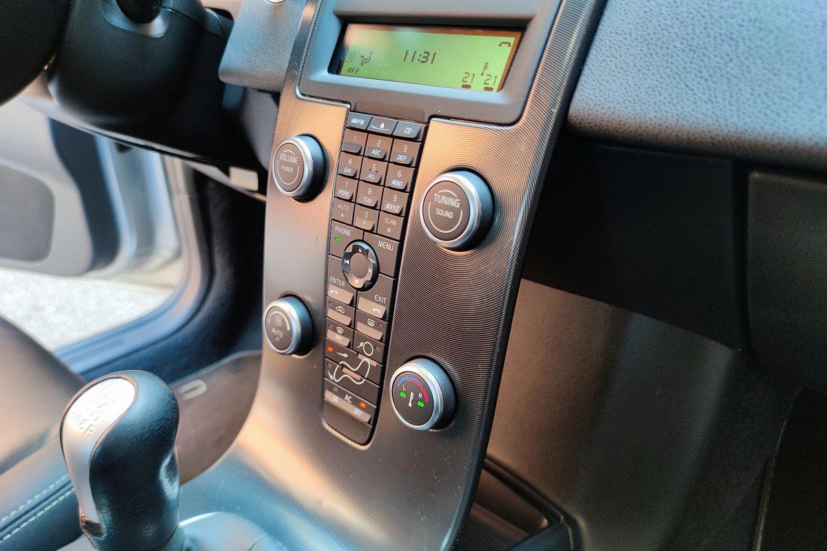 VOLVO C30 D3 R-design