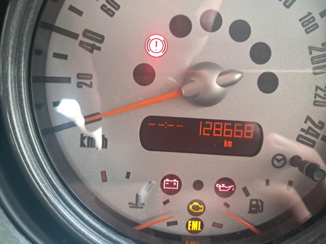 Mini 1.6 16V One de luxe-NEOPATENTATI-Km128000-Euro4290