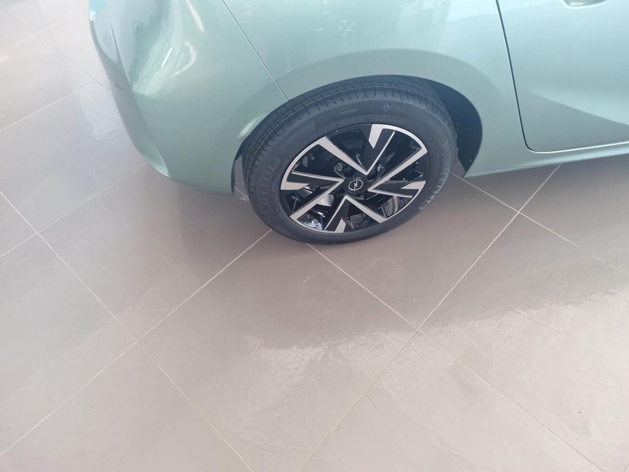 Opel Corsa 1.2 100 CV YES