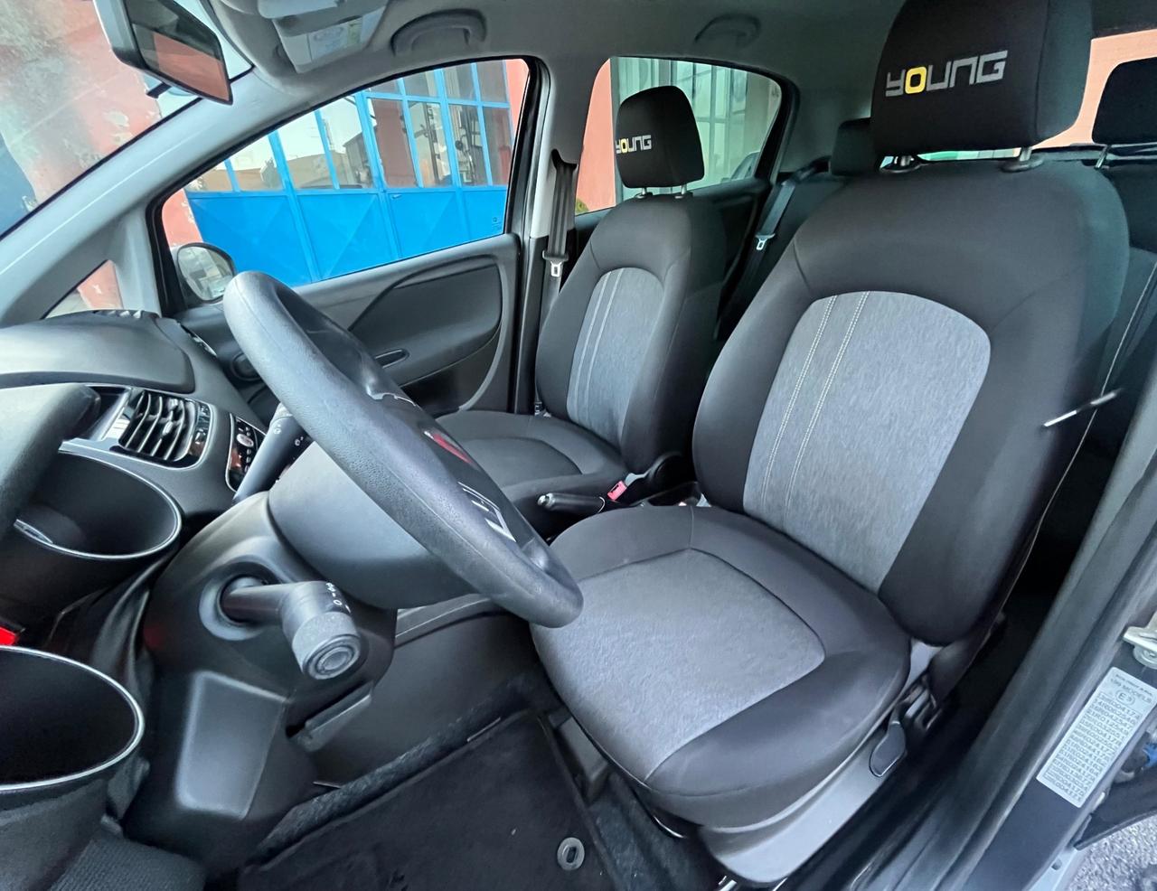 Fiat Punto 1.2 8V 5 porte Young-solo km 55900-