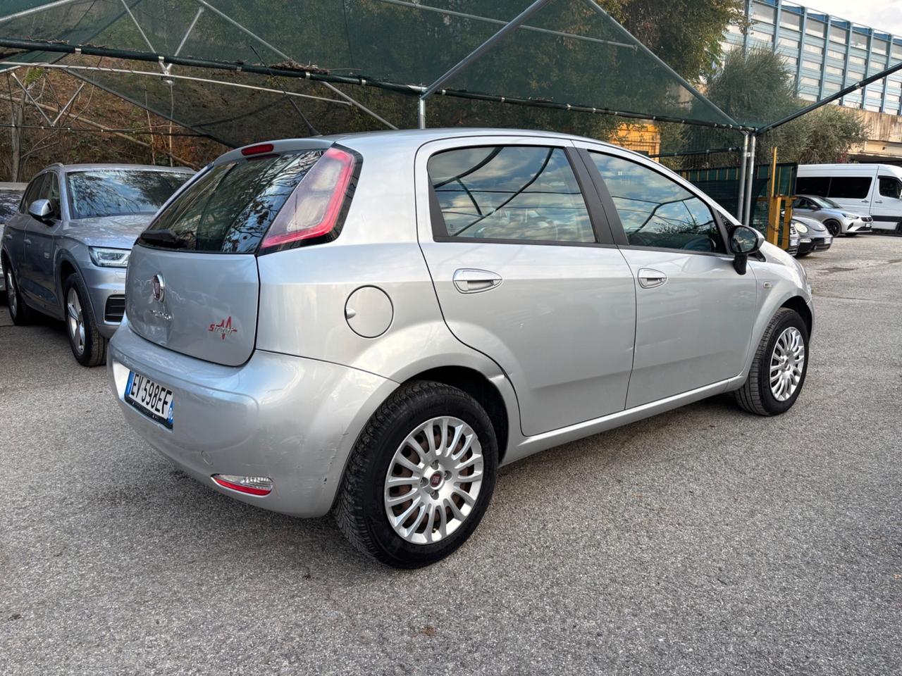 Fiat Punto 1.2 8V 5 porte Street OK NEOPATENTATI
