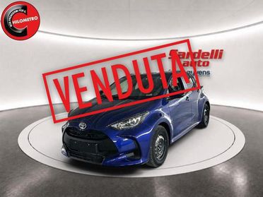 TOYOTA Yaris 1.5 Hybrid 5 porte Active KM 0
