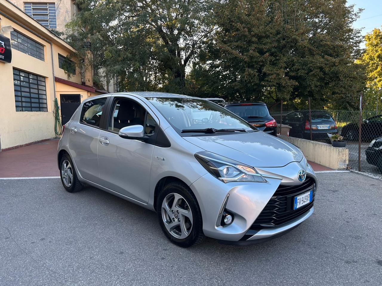 Toyota Yaris hydrid 2020 89.000km automatica neopatentata