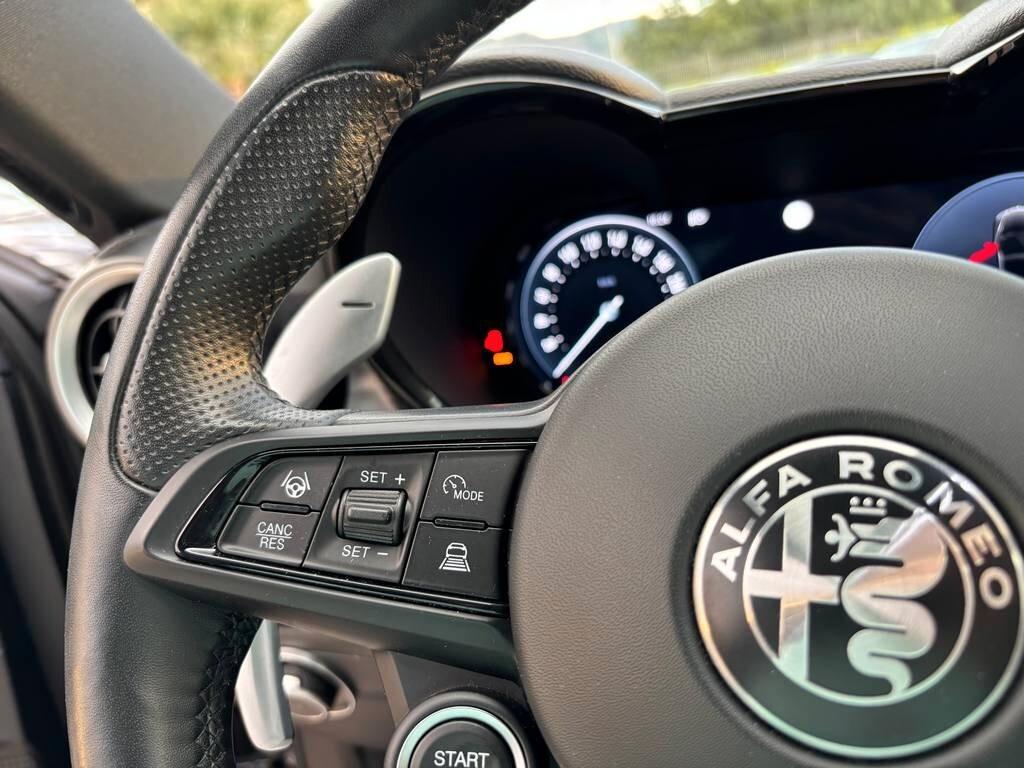 Alfa Romeo Tonale 1.6 2024/solo 28.000 KM Tua a soli 279 Euro al mese