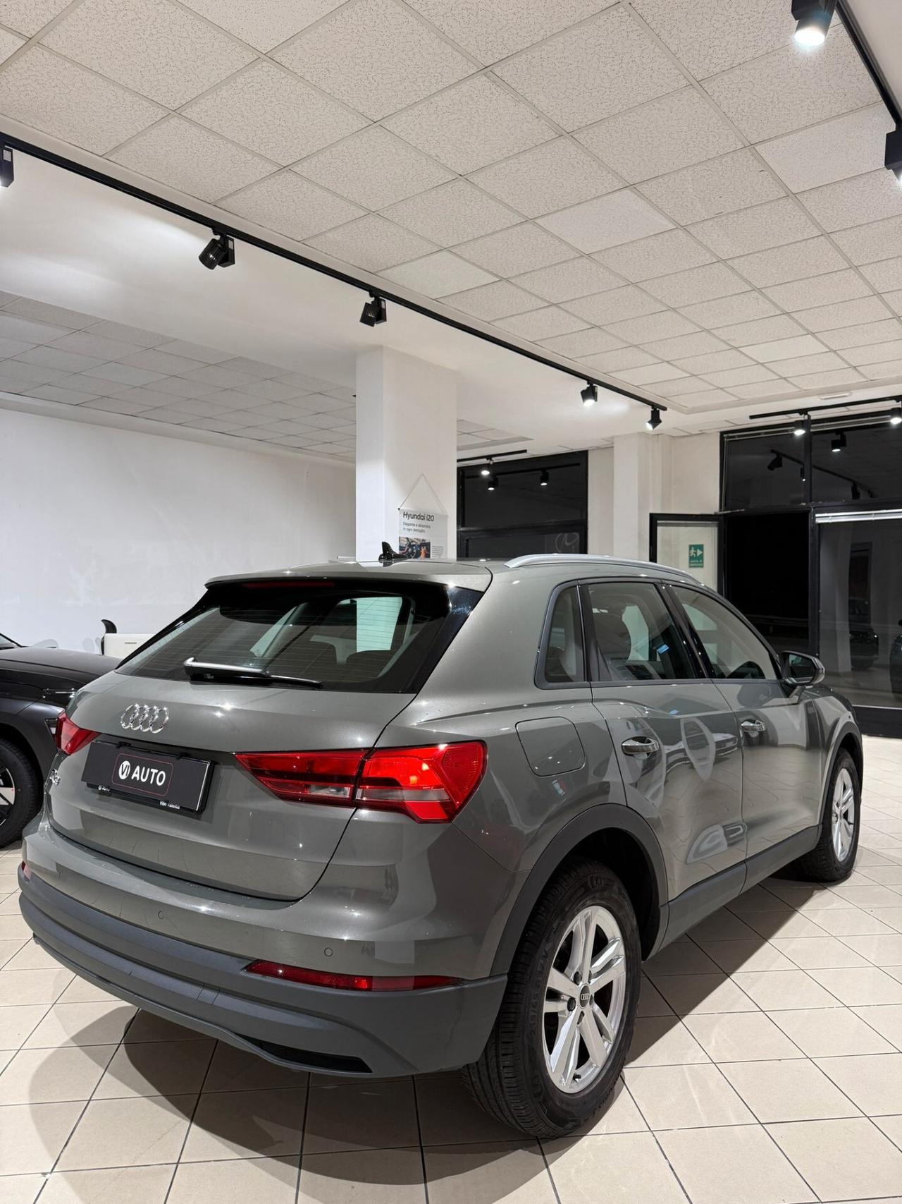 Audi Q3 35 TDI S tronic line edition