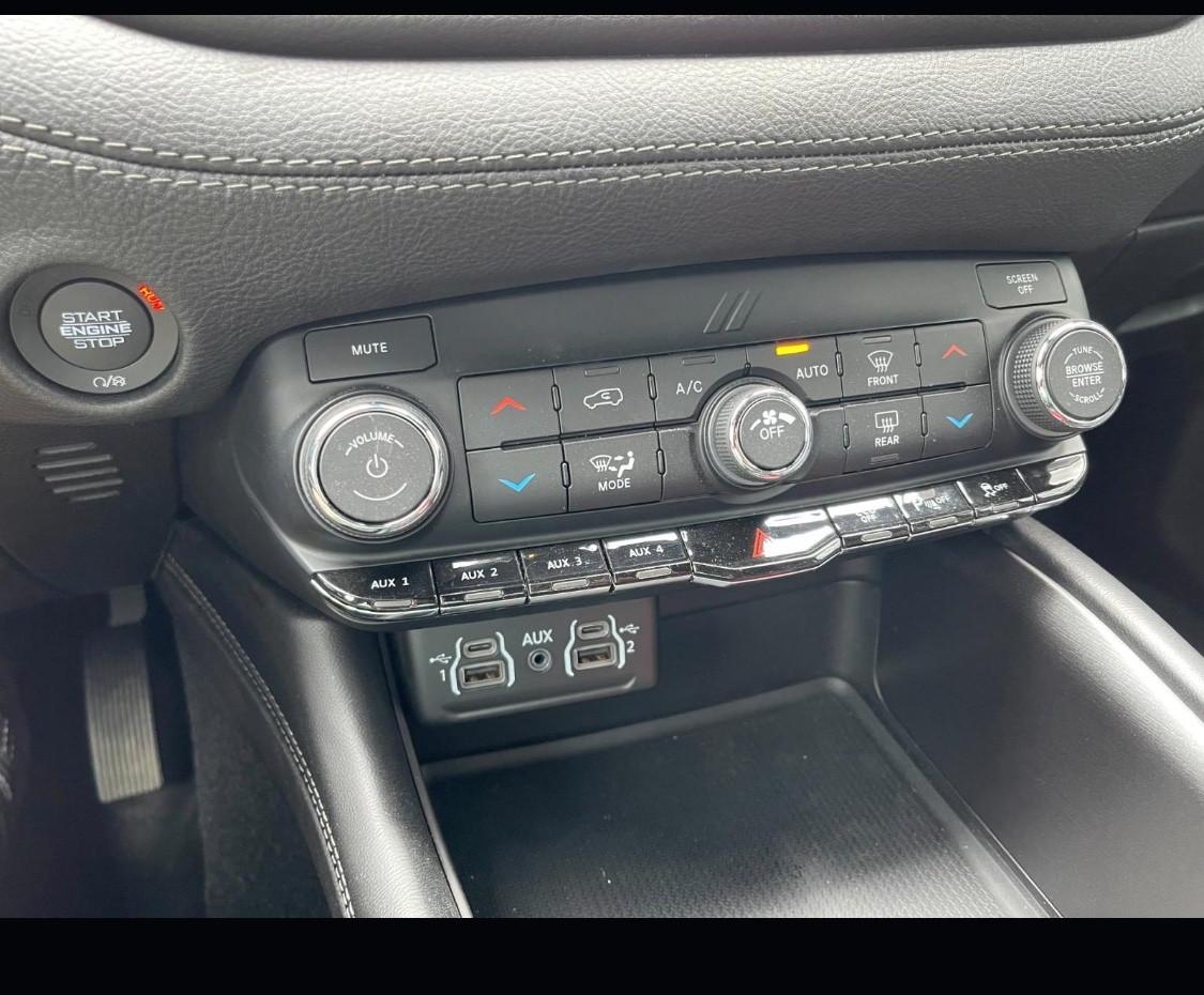 Dodge Durango 5.7L V8 4x4 * Camera 7 Posti