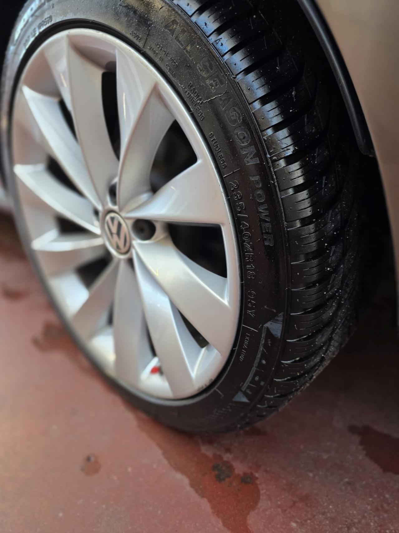Volkswagen Passat CC 2.0 TDI DPF DSG