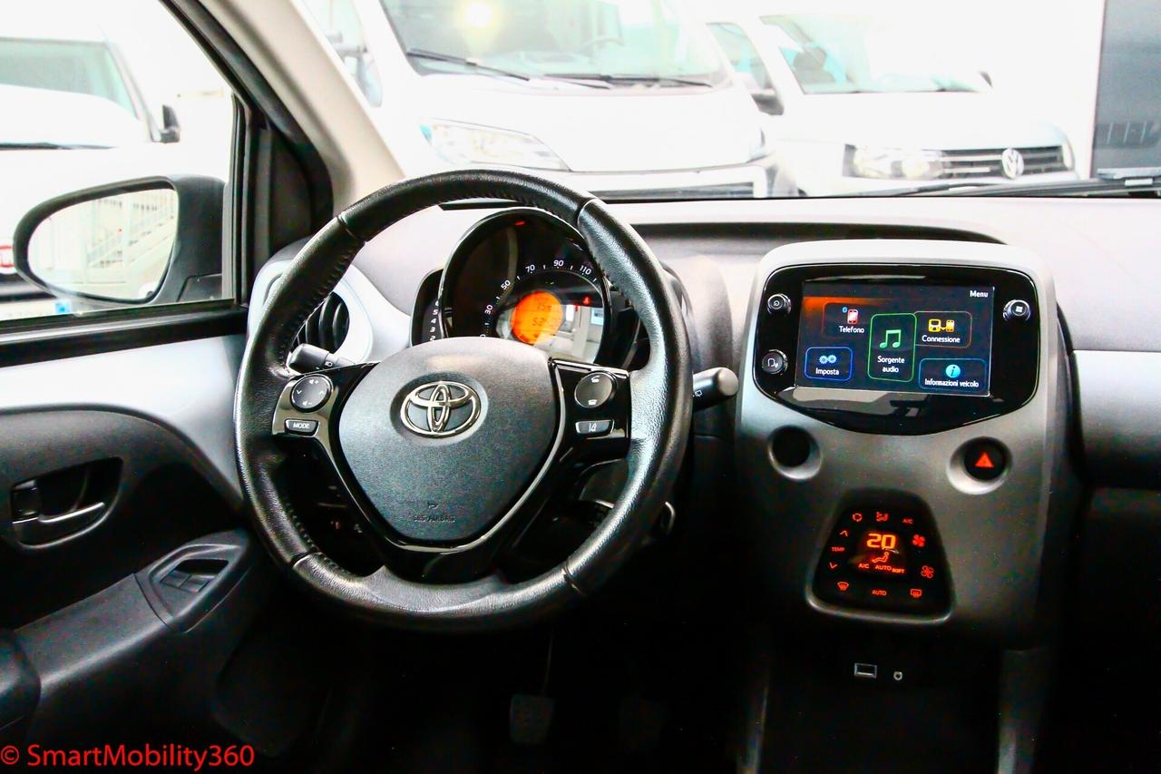 Toyota Aygo Connect 1.0 VVT-i 72 CV 5 porte x-play - Prezzo vero senza vincoli!