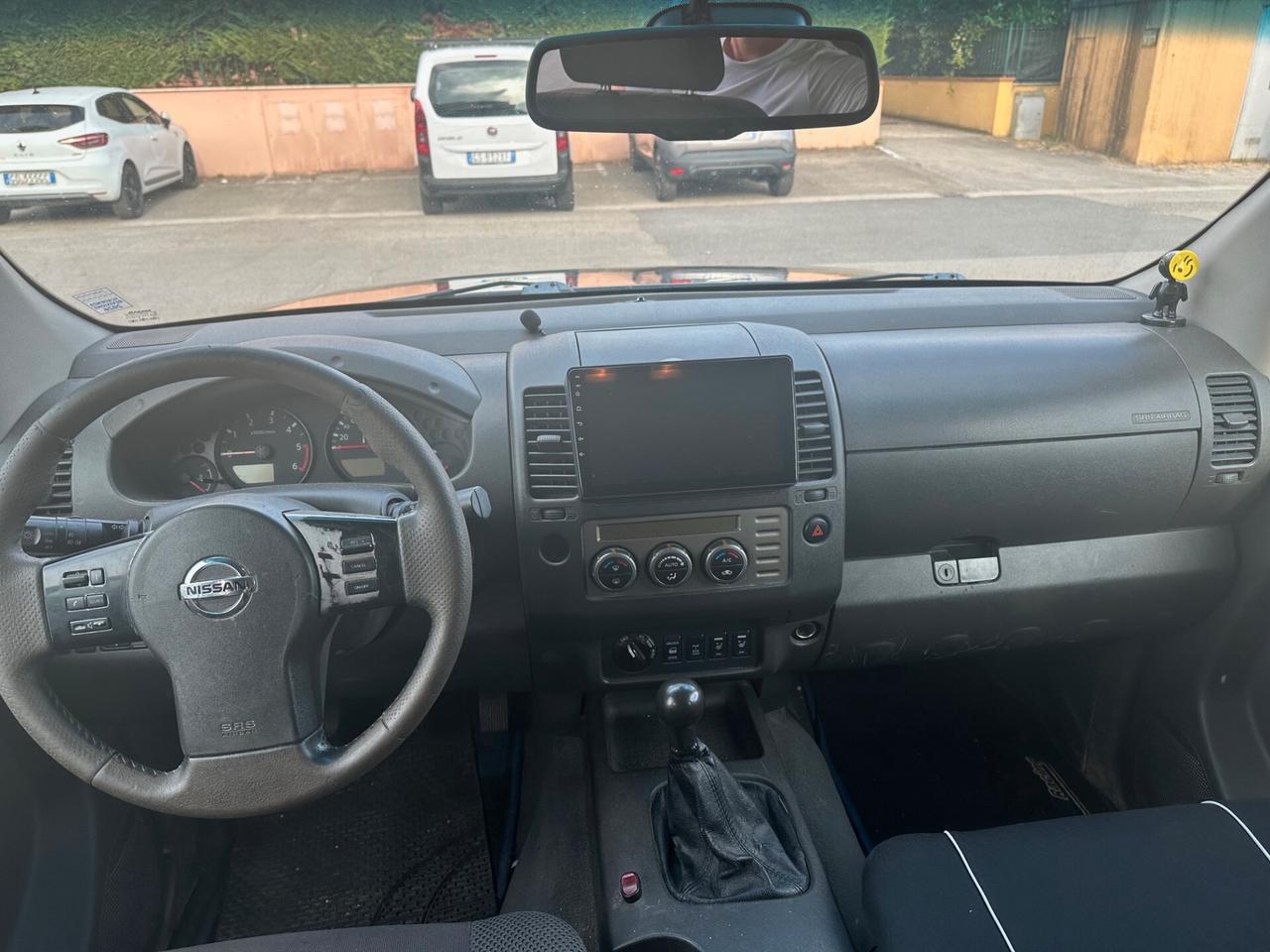 Nissan Navara 2.5 dCi 4 porte Double Cab Sport