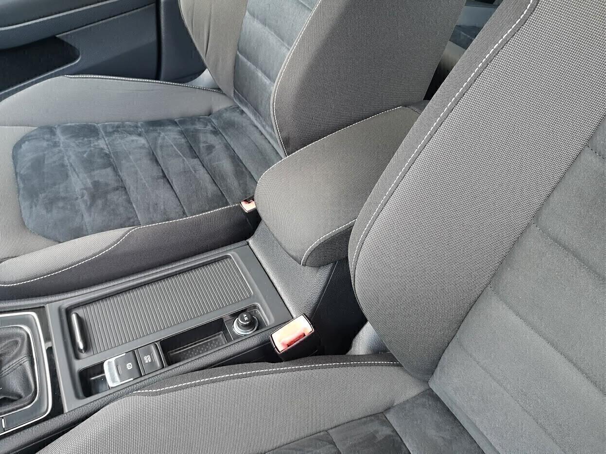Volkswagen Golf 1.6 TDI 5p. Highline BlueMotion Technology
