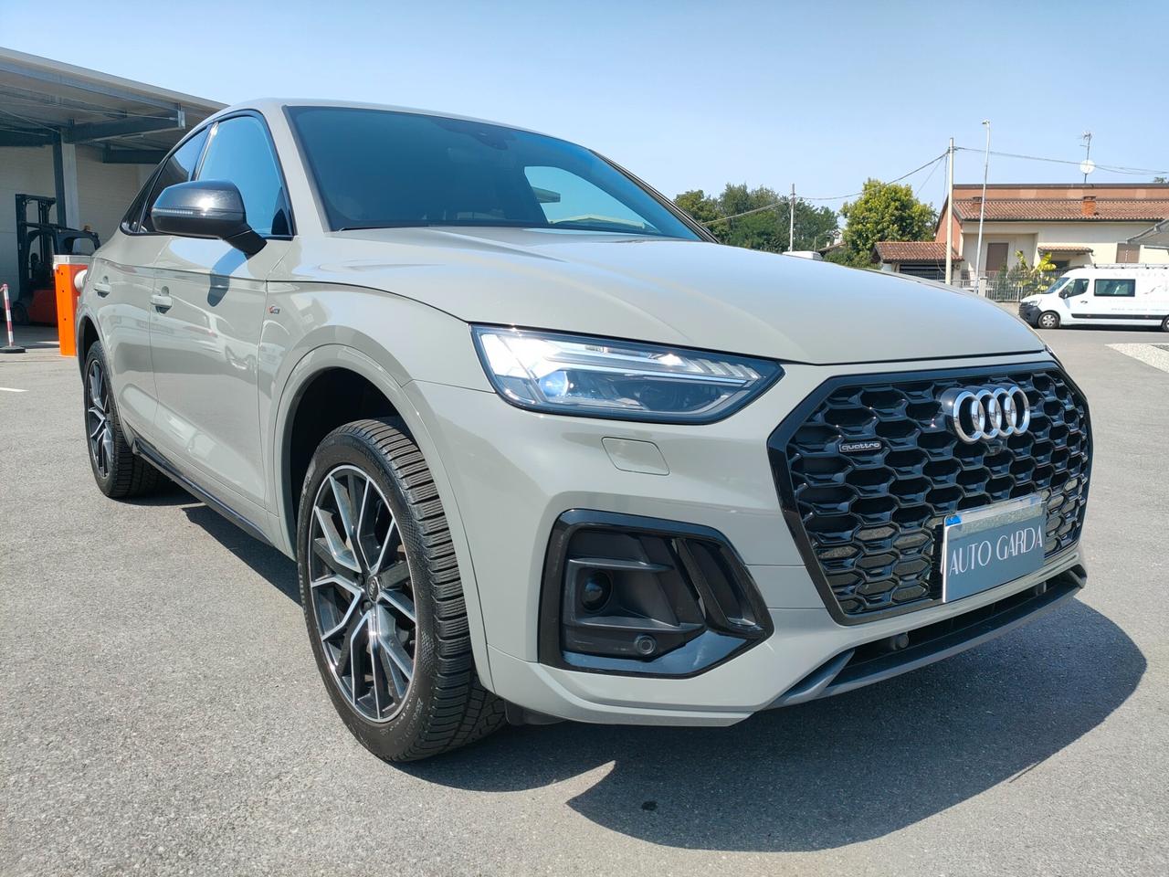 Audi Q5 50 TFSI e quattro S tronic line