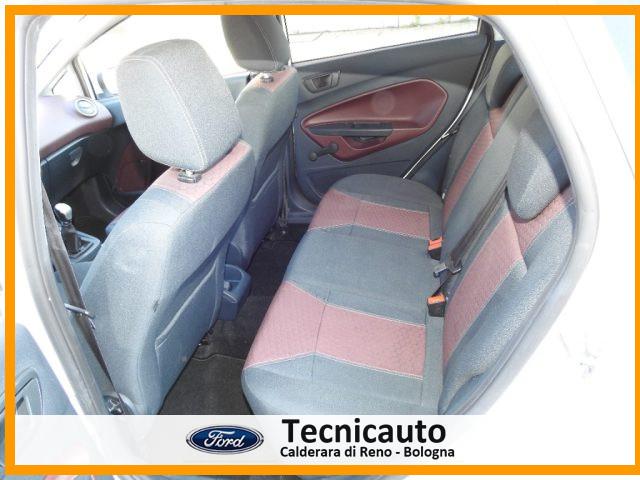FORD Fiesta 1.4 5 porte Bz.- GPL Titanium *OK NEOPATENTATO*