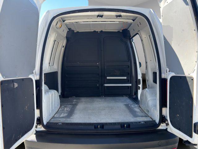 VOLKSWAGEN Caddy 2.0TDI 4MOTION 4X4