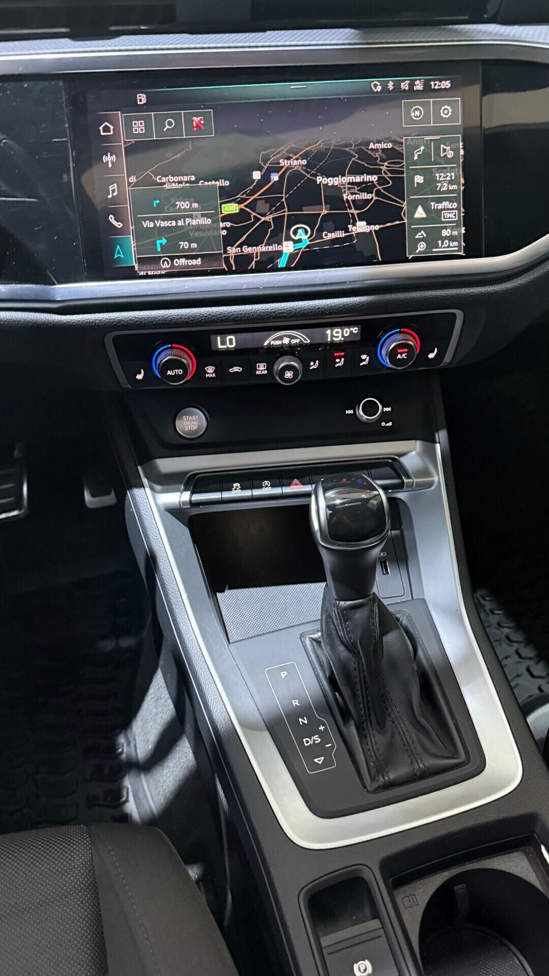 Audi Q3 35 TDI quattro S tronic S line