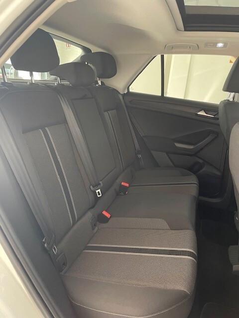 Volkswagen T-Roc 1.6 TDI SCR Advanced BlueMotion Technology