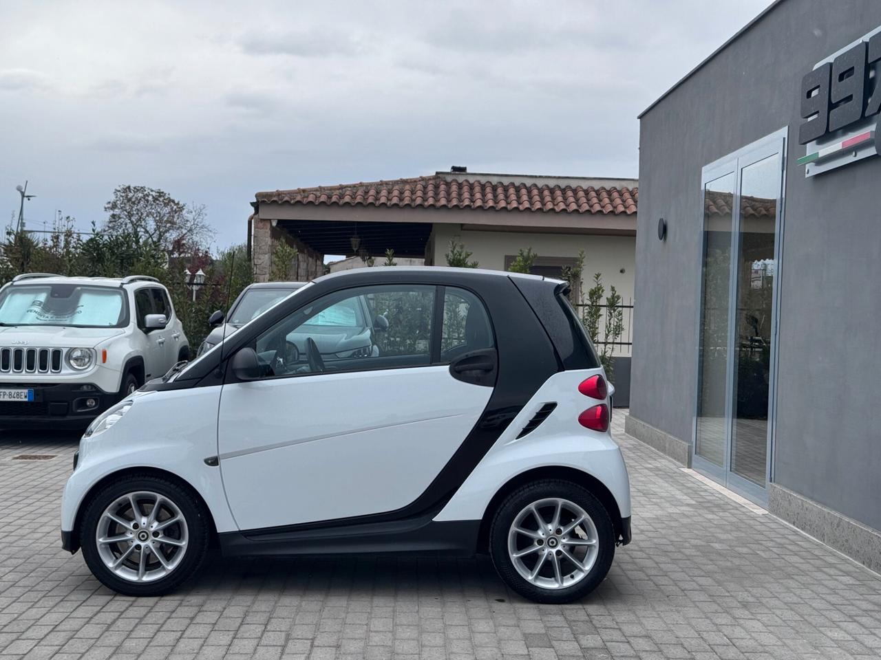 Smart ForTwo 1000 45 kW MHD coupé pure*TAGLIANDI CERTIFICATI*