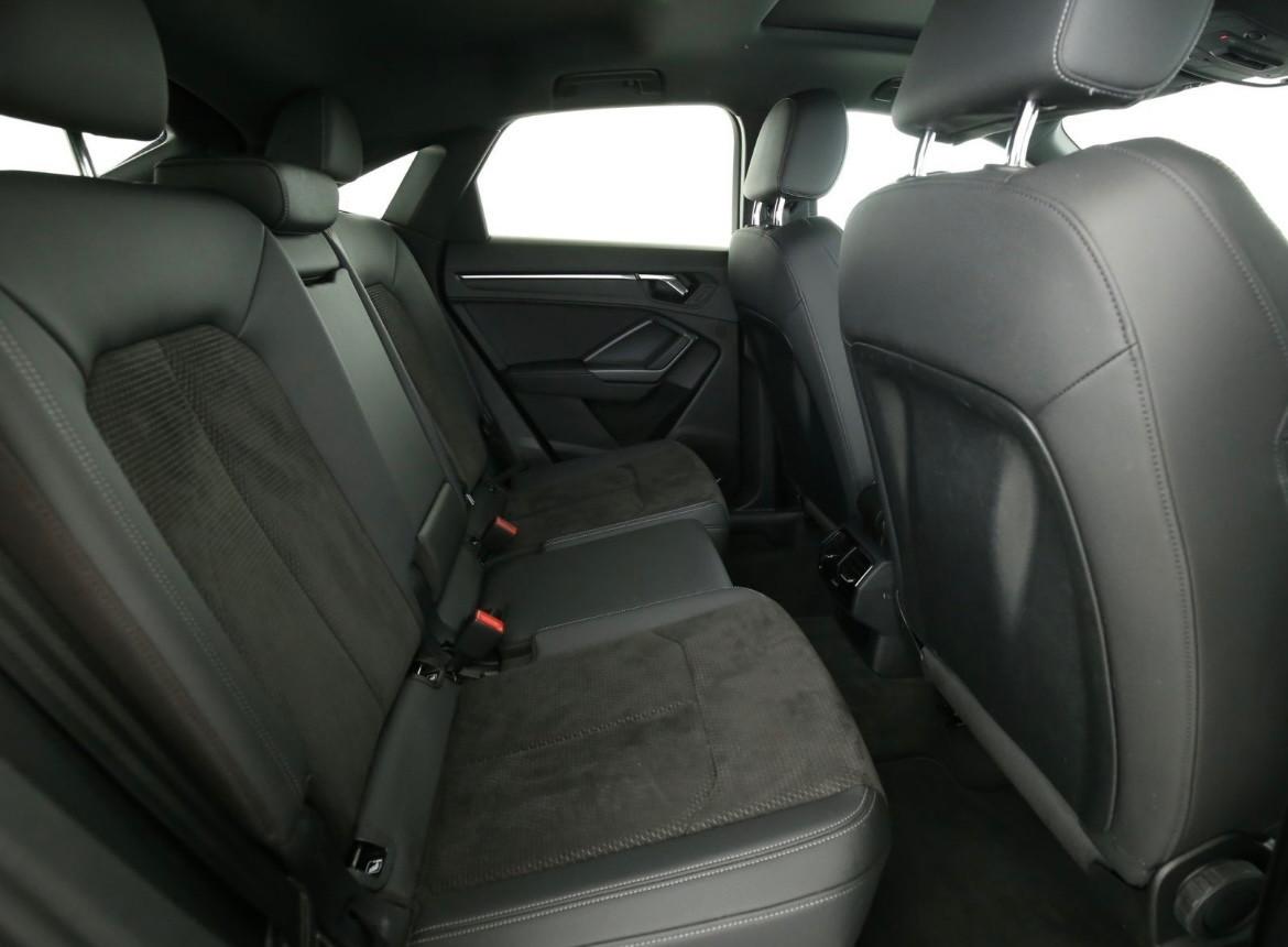 Audi Q3 Sportback 35 TFSI S tr. 2x S line