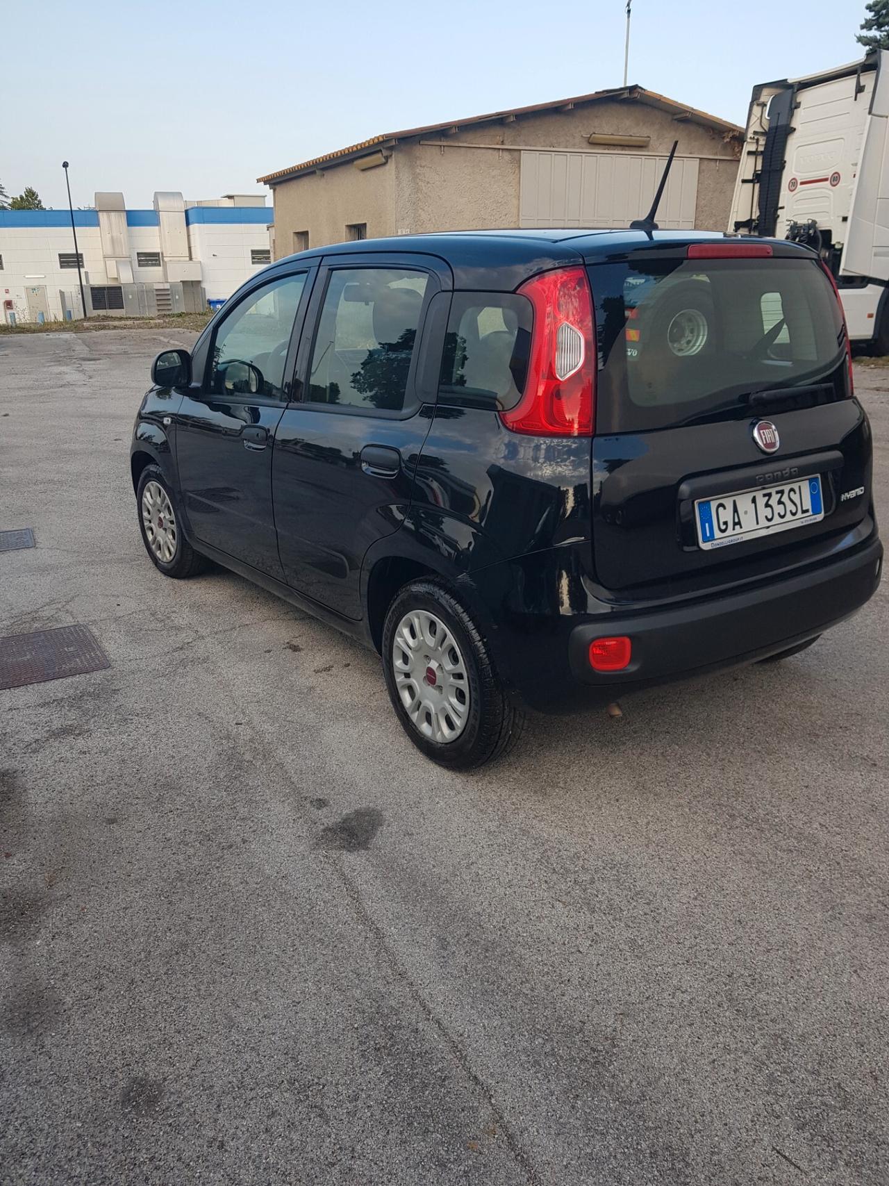Fiat Panda 1.0 FireFly S&S Hybrid Launch Edition