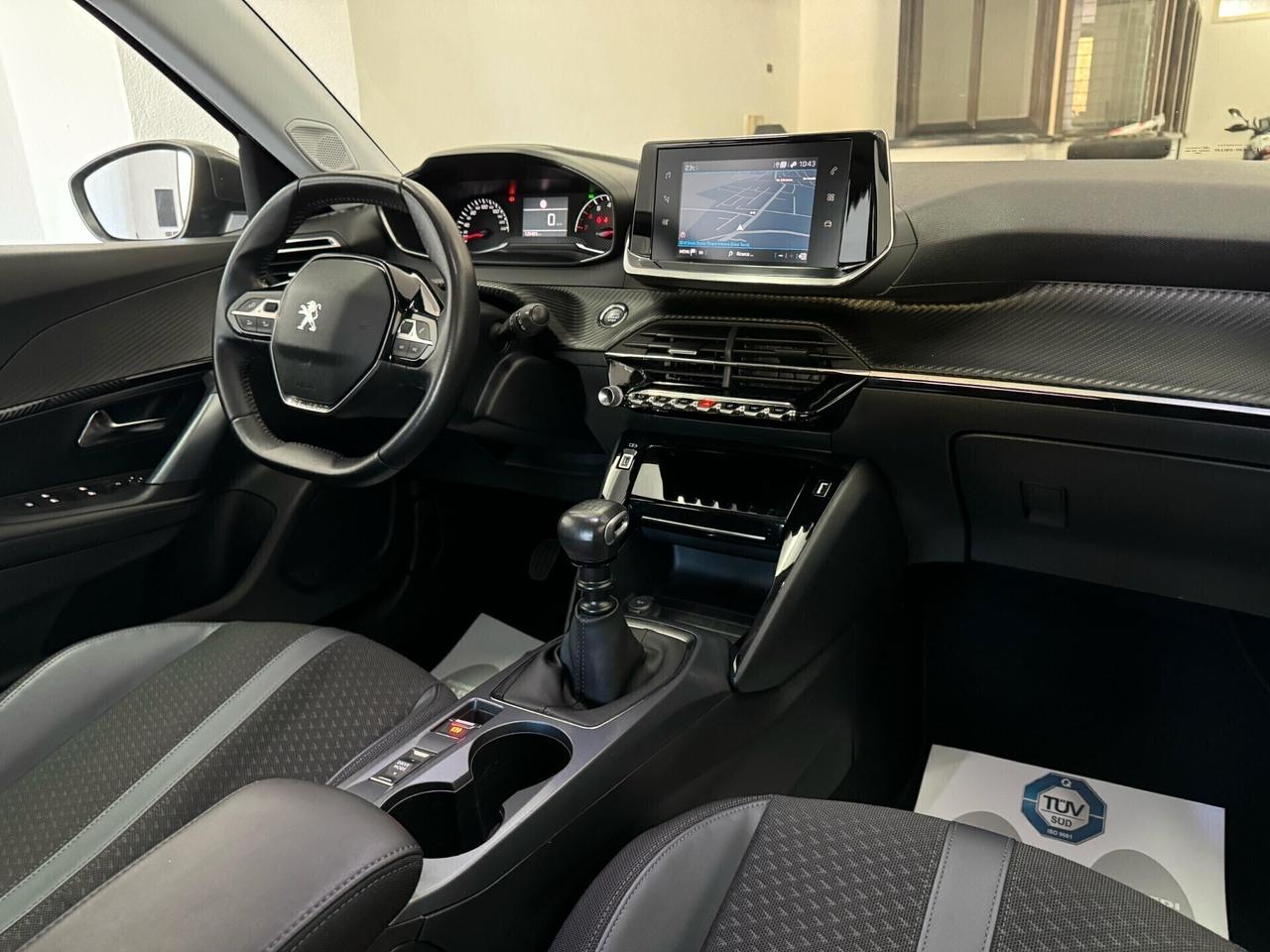 Peugeot 2008 BlueHDi 100 S&S Allure Navi Pack