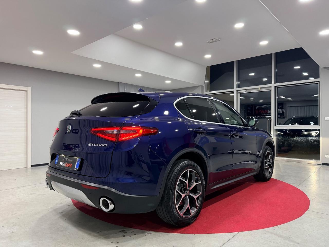 Alfa Romeo Stelvio 2.2 Turbodiesel 210 CV AT8 Q4 Executive