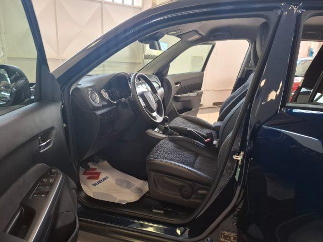 SUZUKI Vitara 1.4 Hybrid 4X4 AllGrip Top Bicolor aziendale