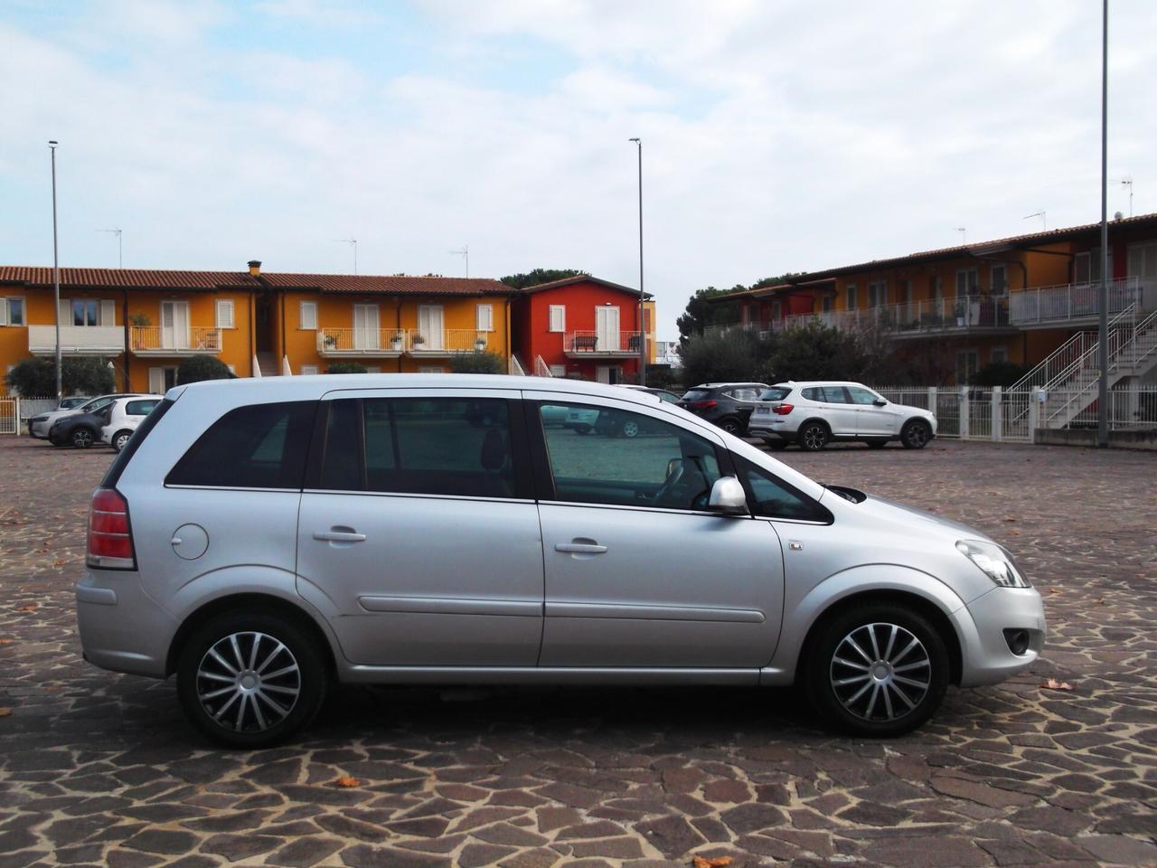 Opel Zafira 1.6 Turbo Metano 7 Posti 2011