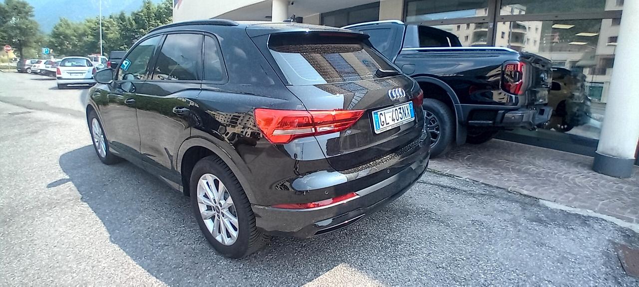Audi Q3 35 TDI S tronic Business Advanced