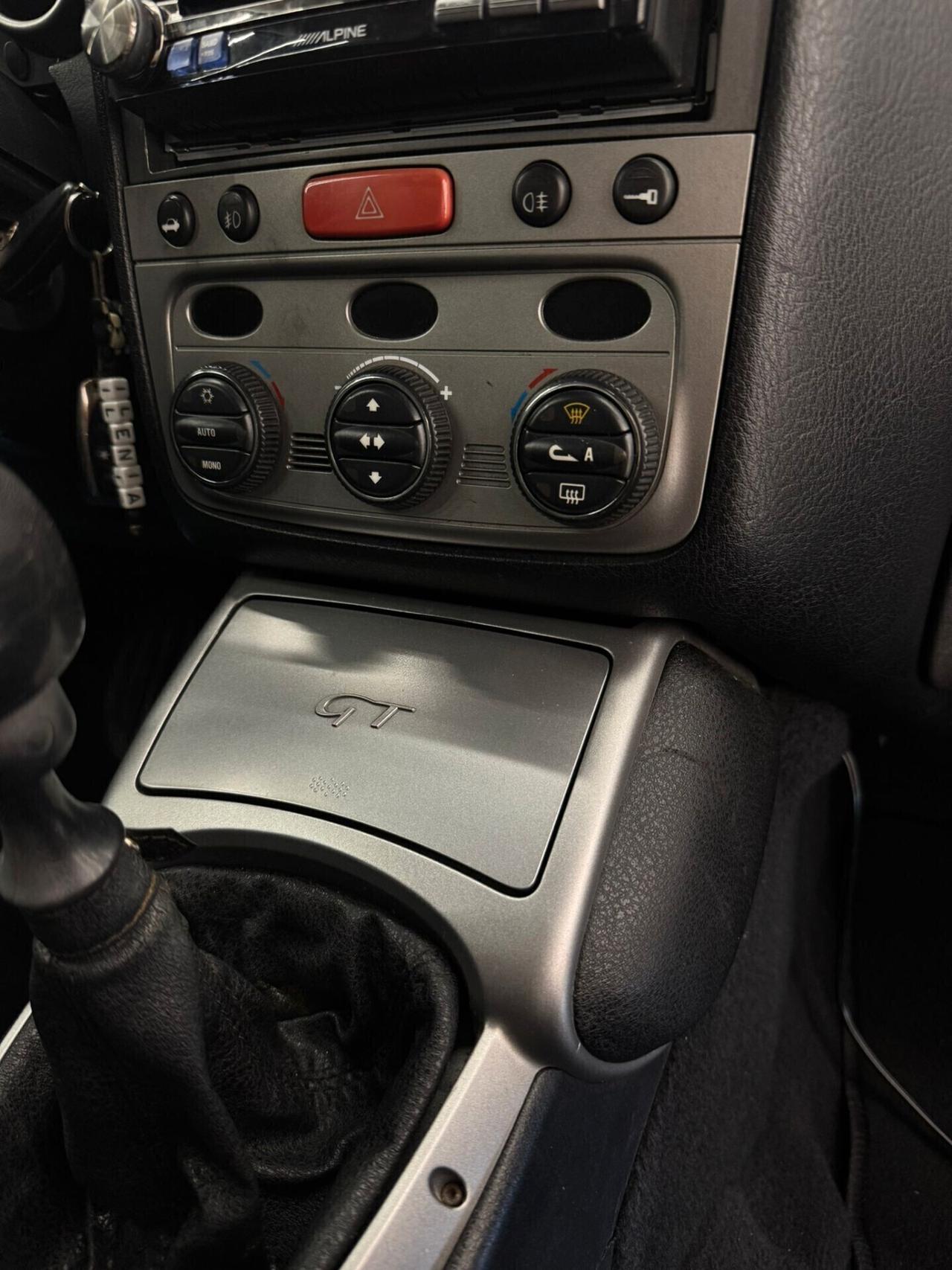 Alfa Romeo GT 1.9 MJT 150cv-KM CERTIFICATI-PERMUTE