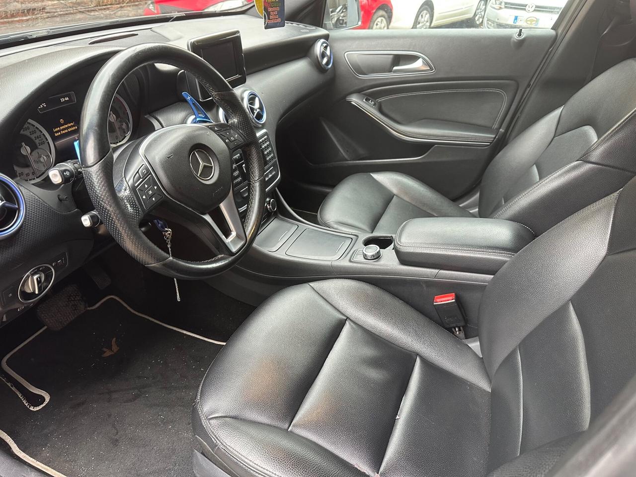 Mercedes-benz A 200 220 CDI Automatic Sport