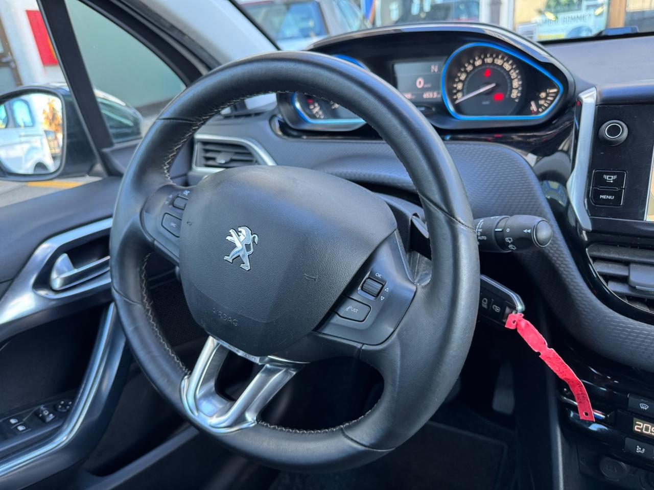 Peugeot 2008 1.6 e-HDi 92 CV Allure