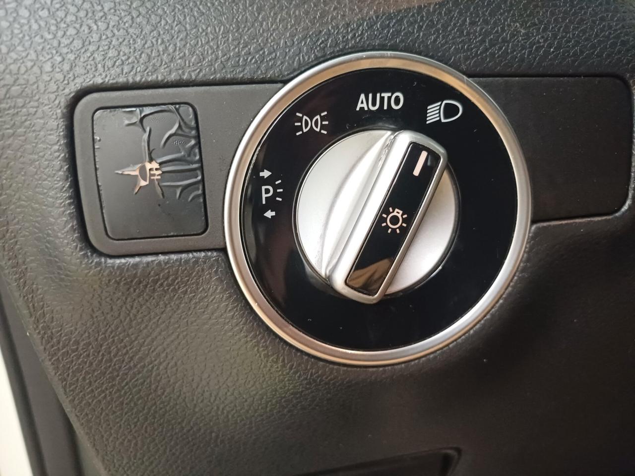 Mercedes-benz B 180 d Aut Premium PELLE/XENON/UNIPRO