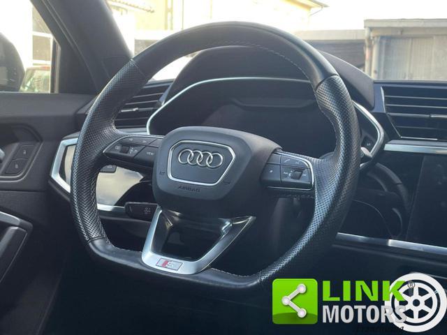 AUDI Q3 S-tronic S-line plug-in Hybrid Identity Black