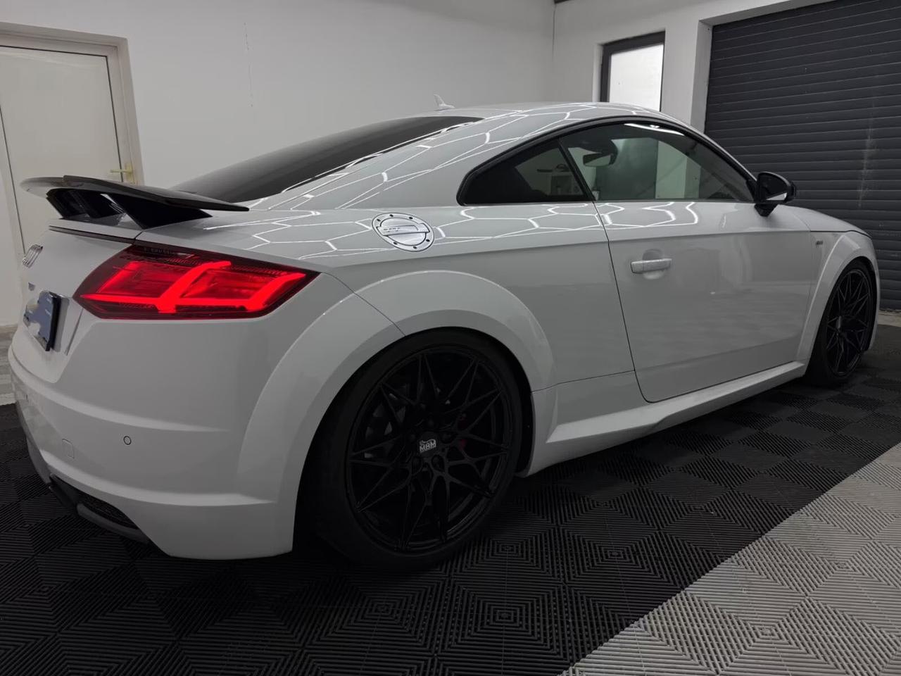 Audi TT Coupé 2.0 TFSI quattro S tronic line COMPETITION