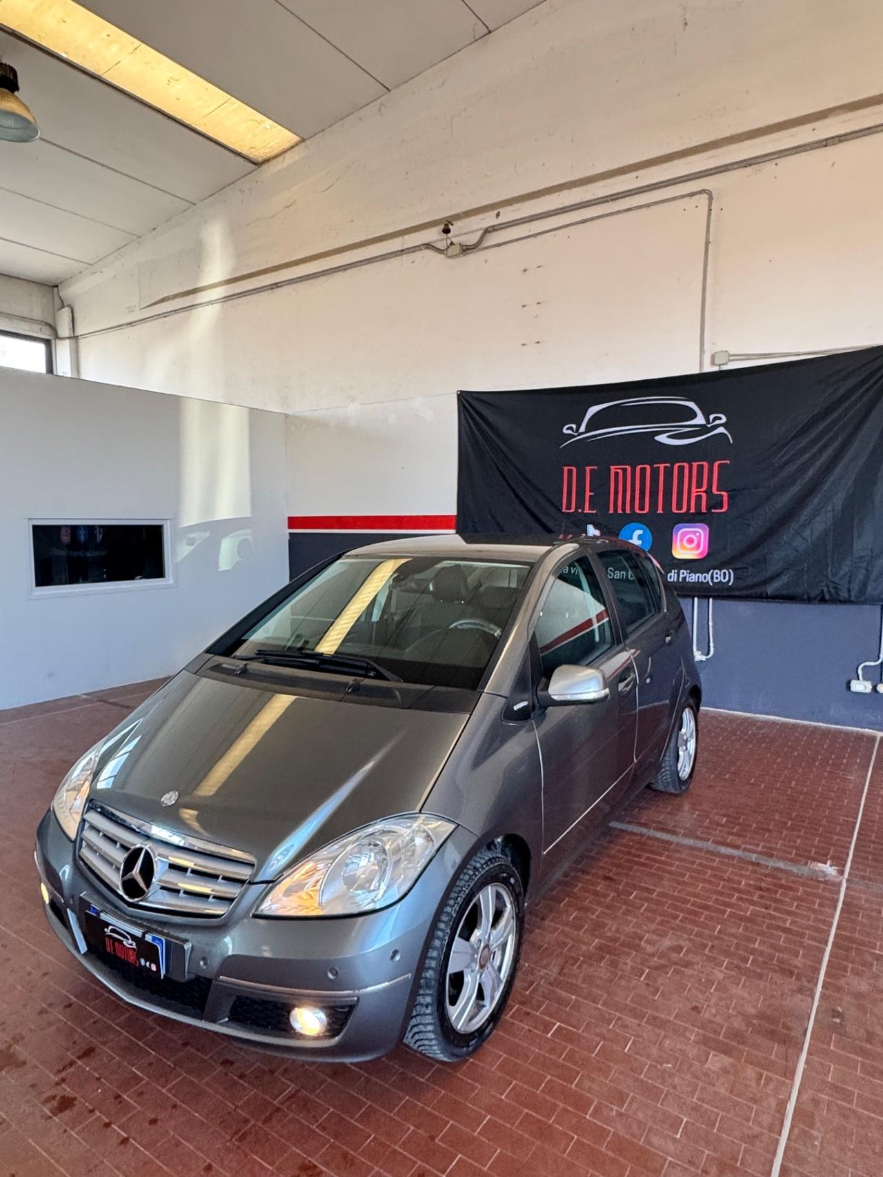 Mercedes-benz A 160 BlueEFFICIENCY Executive